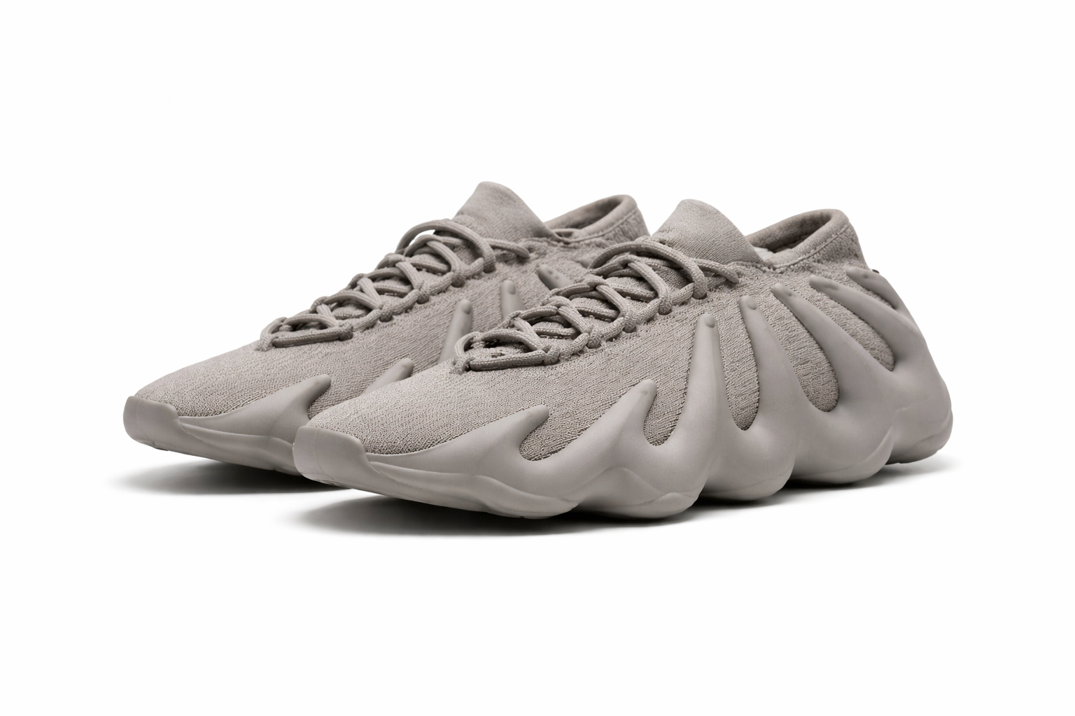 Adidas Yeezy 450 Stone Grey ID9446 – UK 6 – brand new